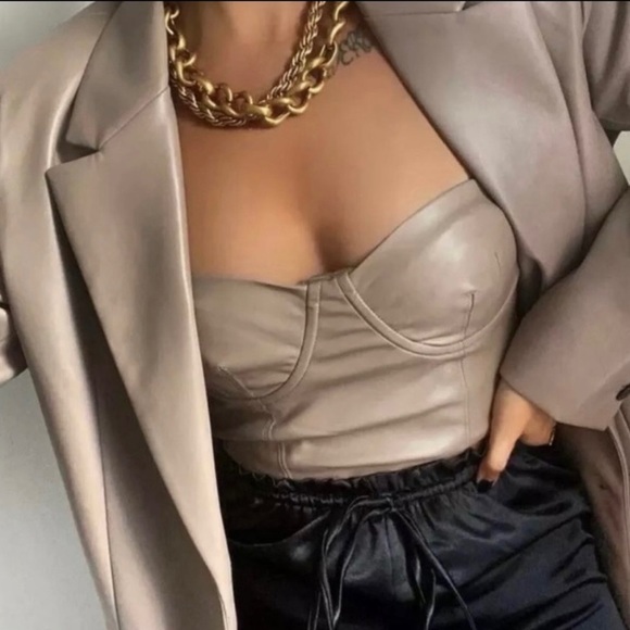 ZARA vegan leather corset/bustier top - Picture 3 of 8